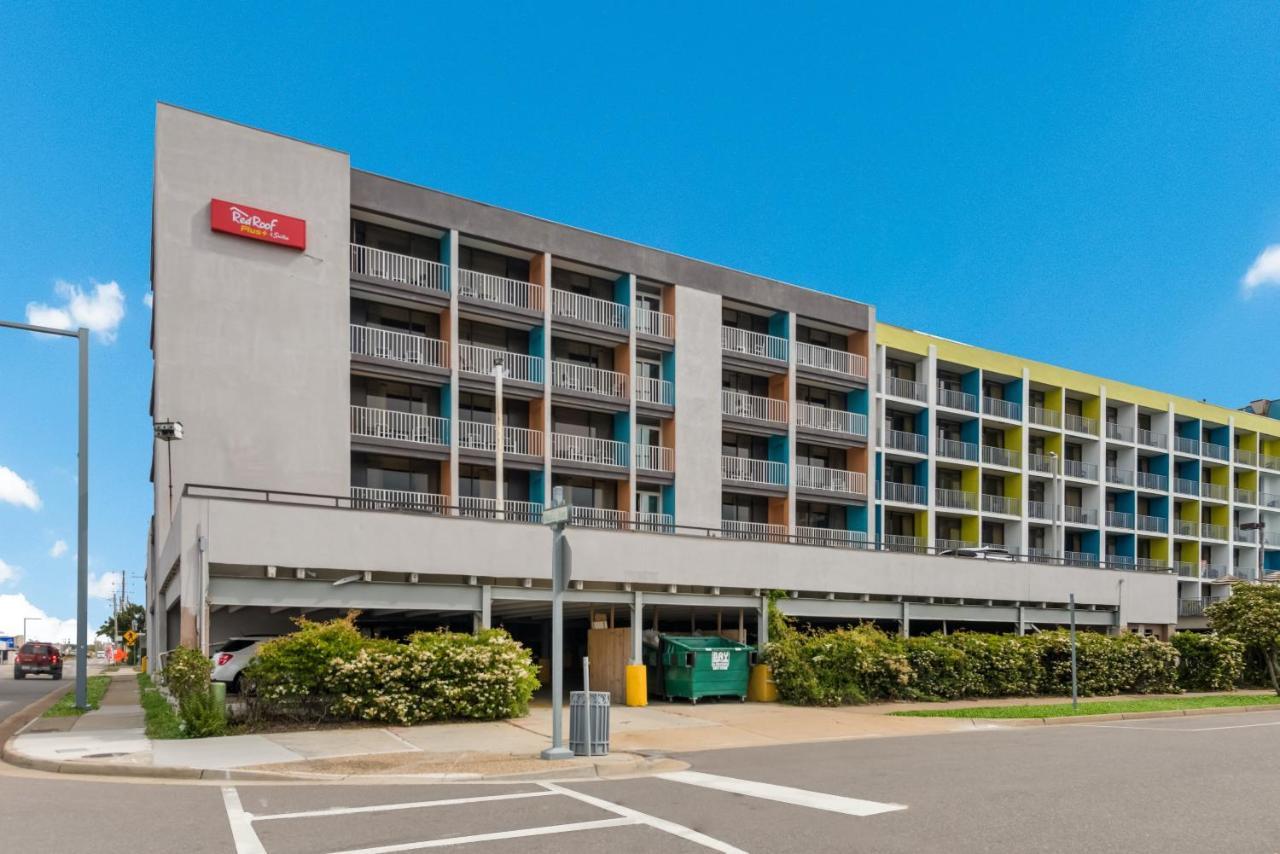 Red Roof Plus & Suites Virginia Beach - Seaside Extérieur photo